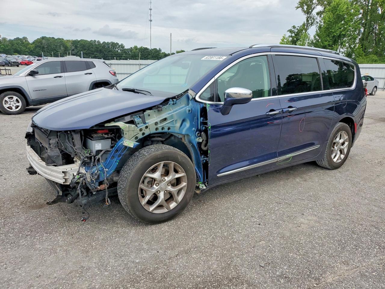 2C4RC1GG5JR273918 · 2018 CHRYSLER PACIFICA