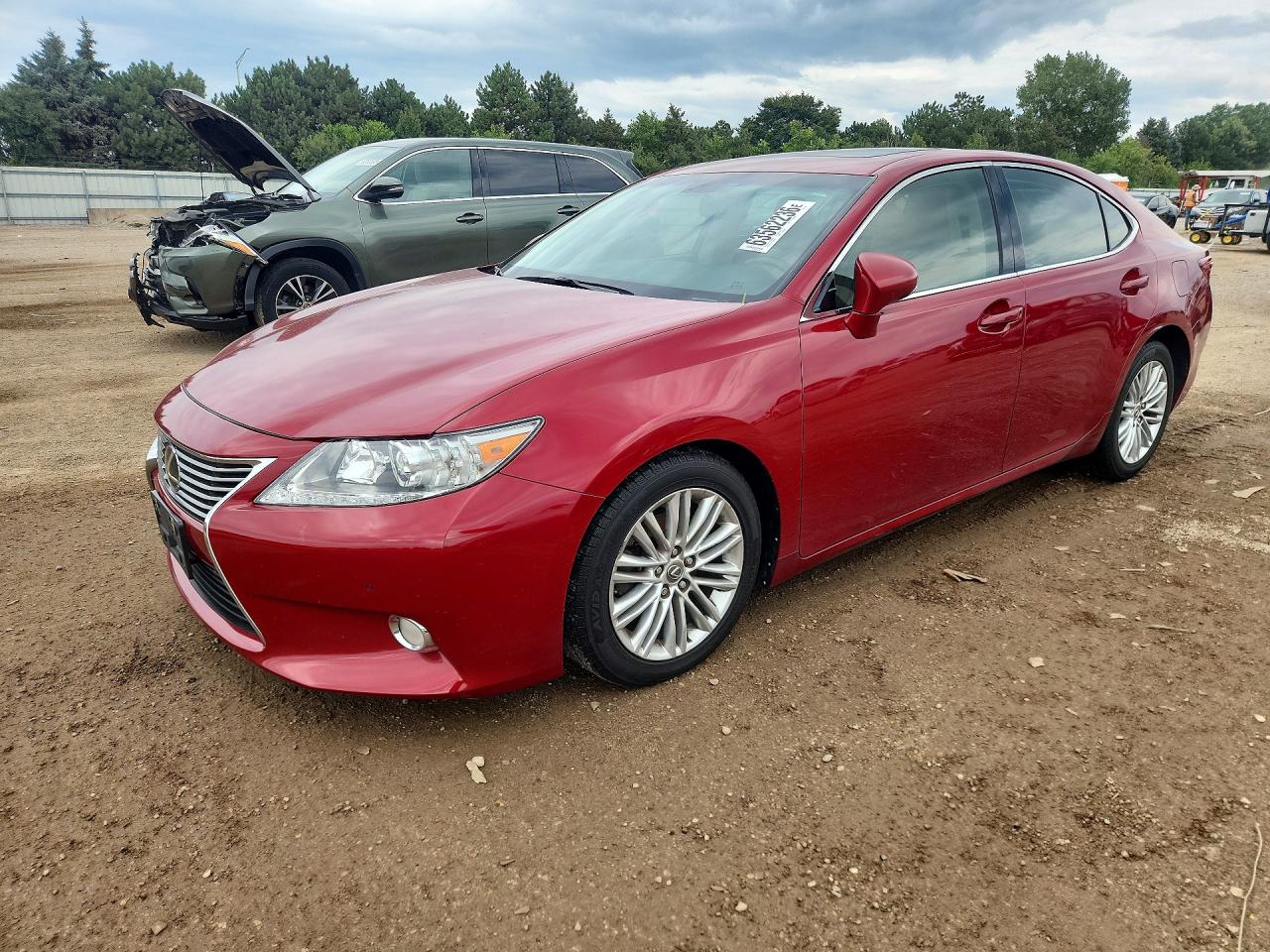 JTHBK1GGXD2024763 · 2013 LEXUS ES