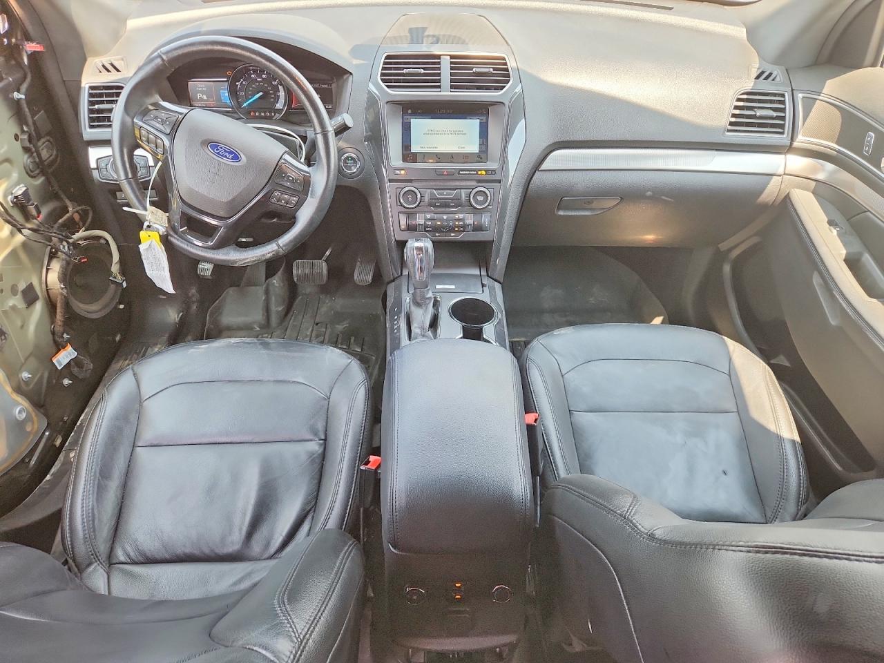 1FM5K8D82JGA45542 · 2018 FORD EXPLORER · 8/14
