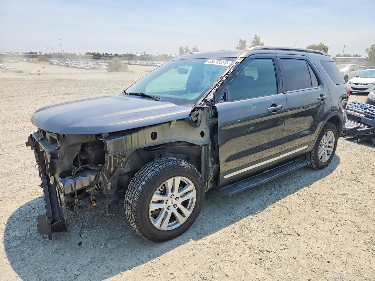 1FM5K8D82JGA45542 · 2018 FORD EXPLORER
