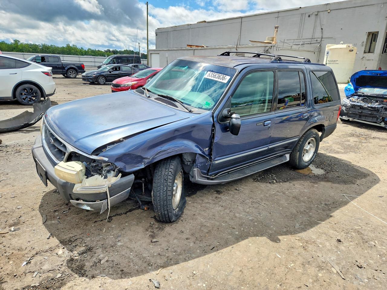 1FMZU83P4YZC12132 · 2000 FORD EXPLORER