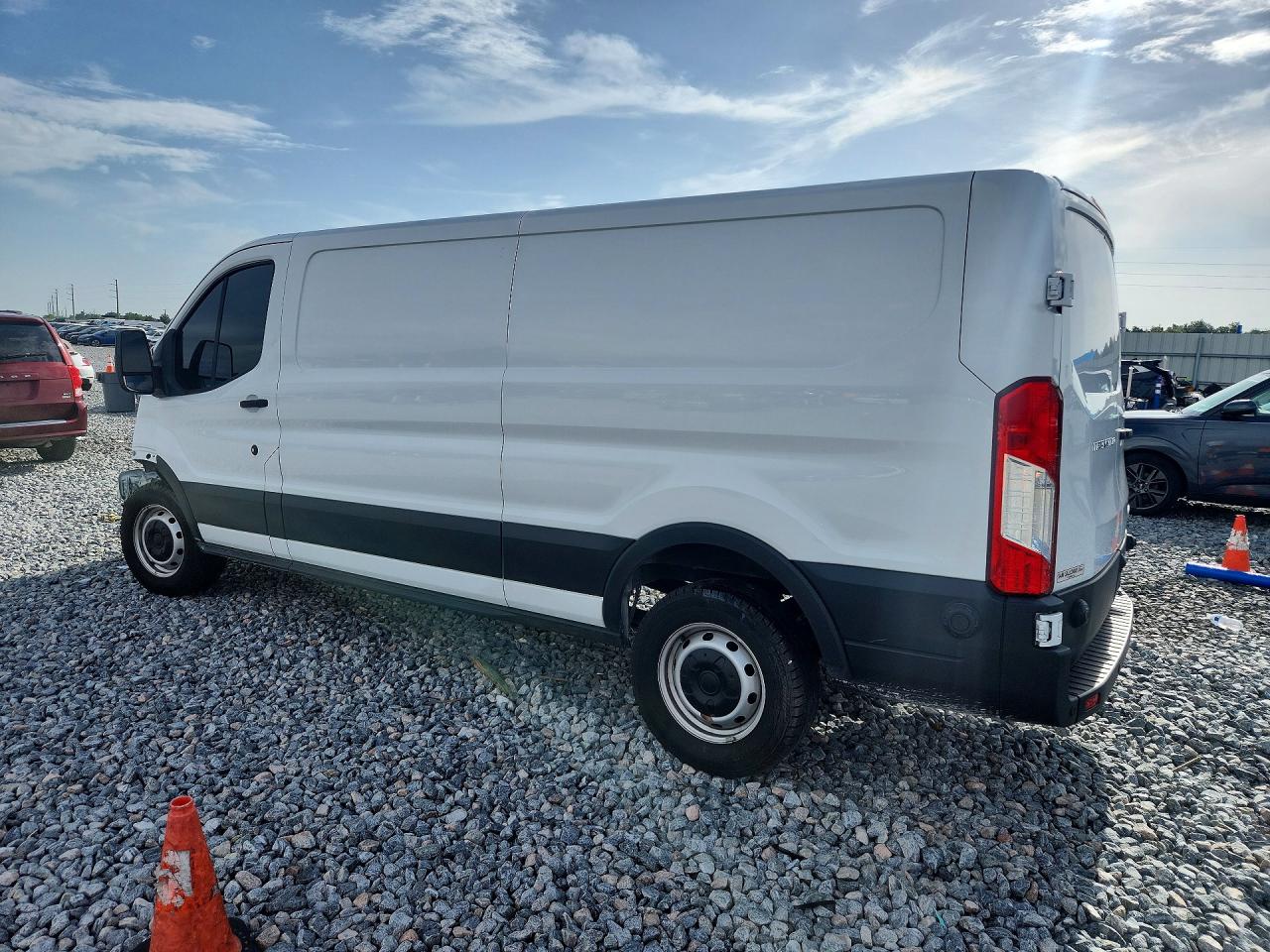 1FTYE1Y86RKA39651 · 2024 FORD TRANSIT · 2/14
