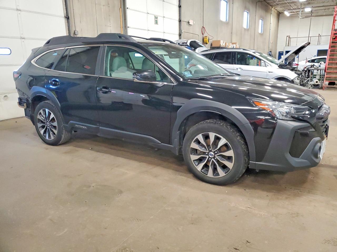 4S4BTGND8R3206856 · 2024 SUBARU OUTBACK · 4/13