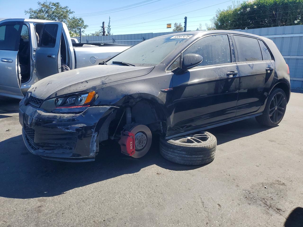 3VW547AU2HM042311 · 2017 VOLKSWAGEN GTI