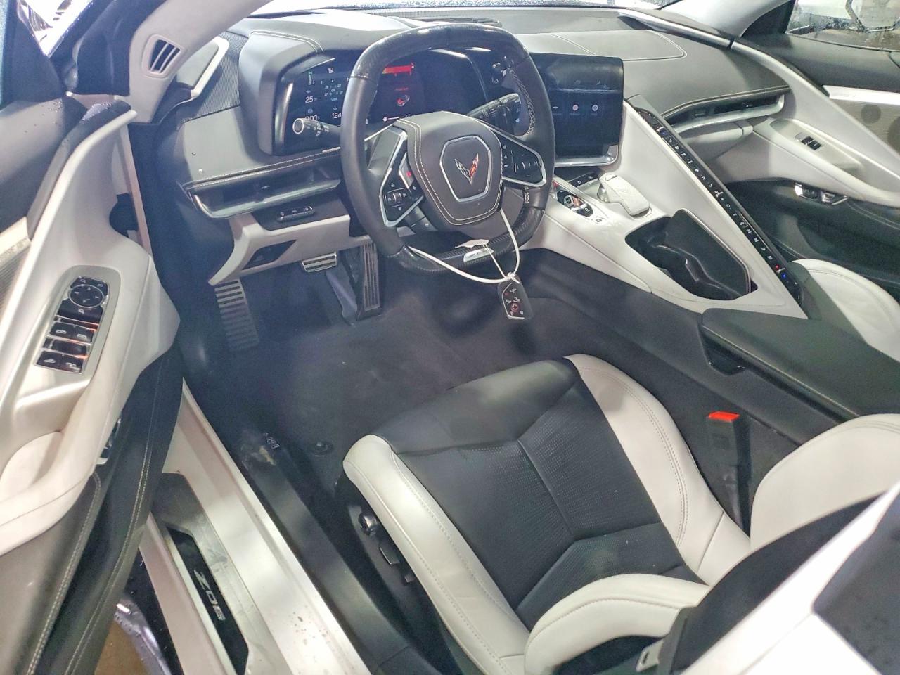 1G1YF3D33R5601175 · 2024 CHEVROLET CORVETTE · 8/12