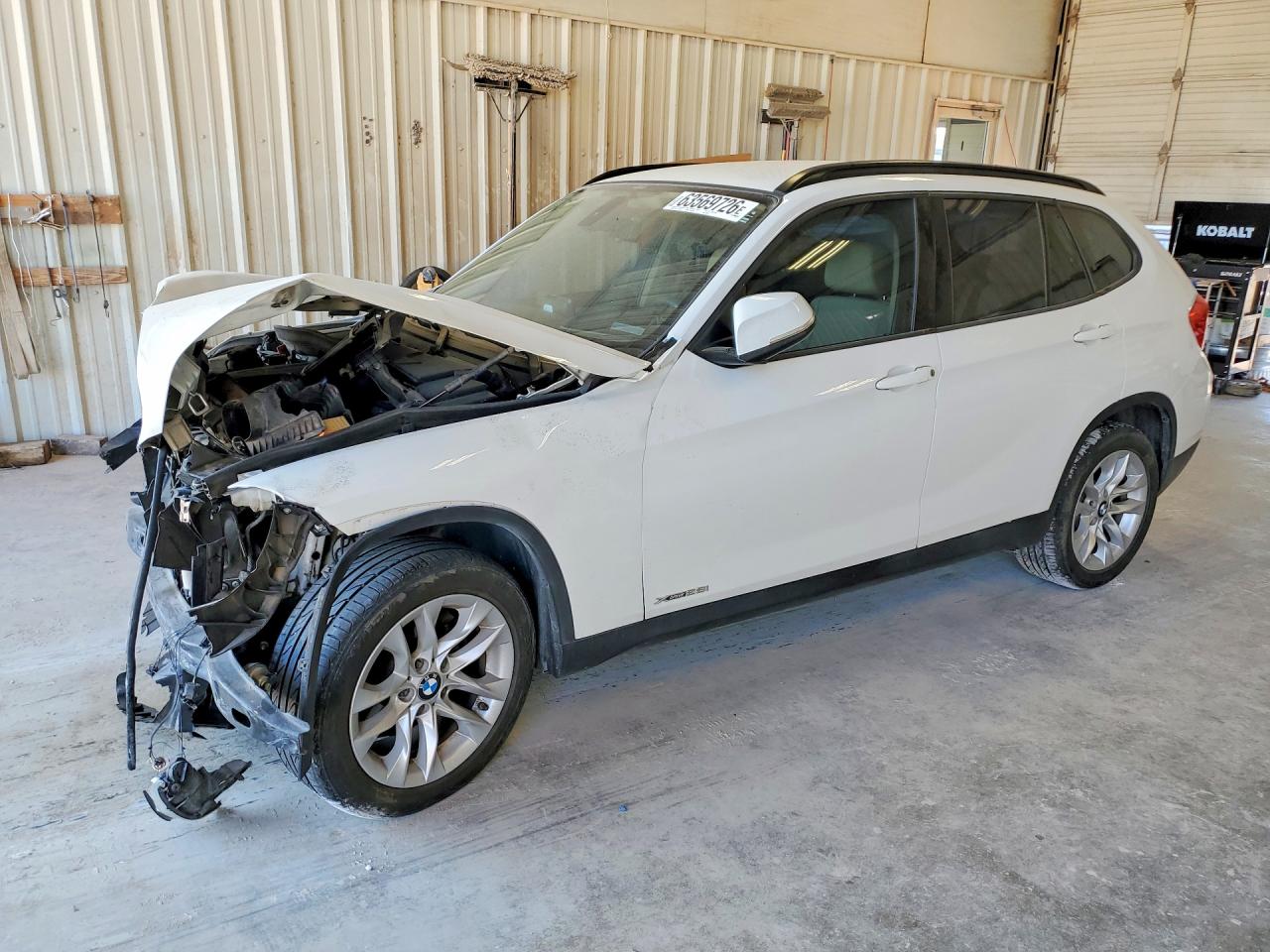 WBAVL1C58FVY33788 · 2015 BMW X1