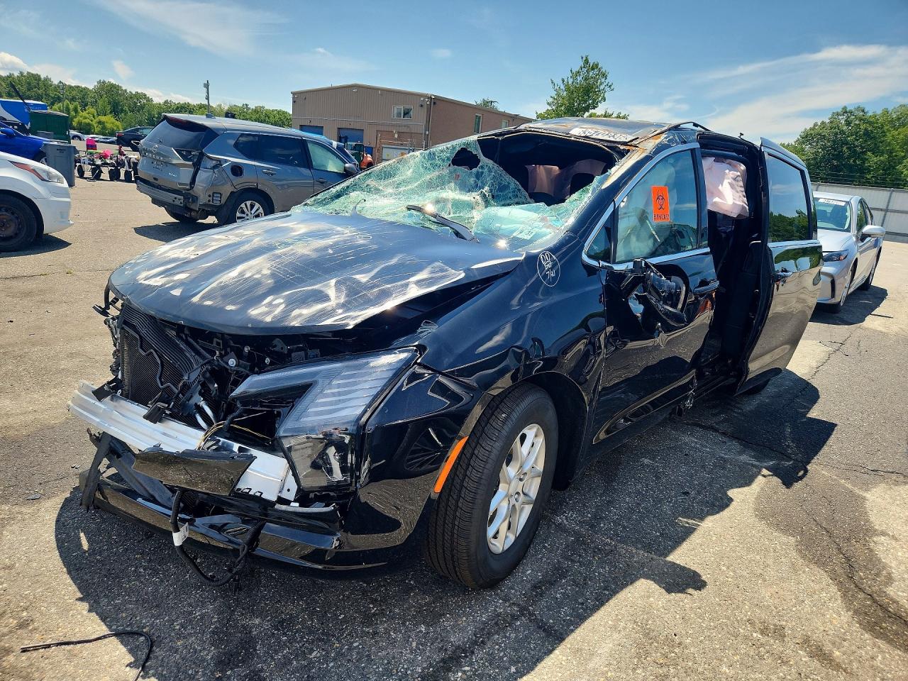 2C4RC1BG4VR568571 · 2027 CHRYSLER PACIFICA
