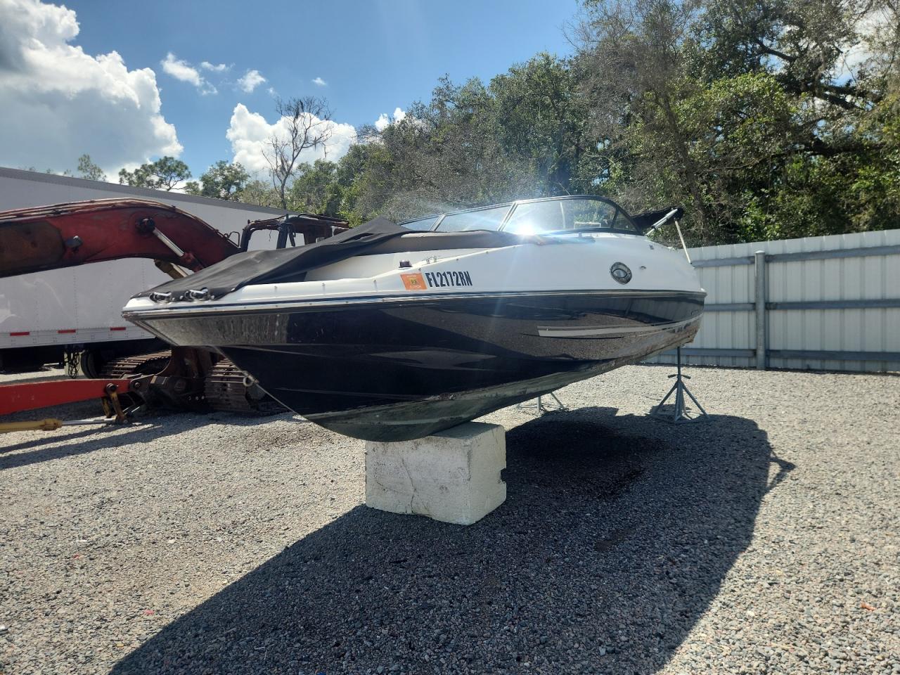 BLBX3333B717 · 2017 BAYLINER 215