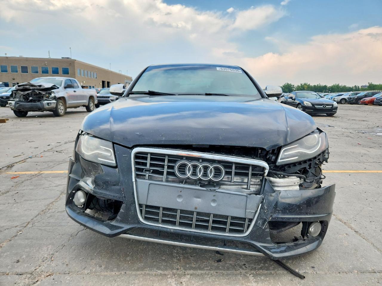 WAUKGAFL5AA144325 · 2010 AUDI S4 · 5/12
