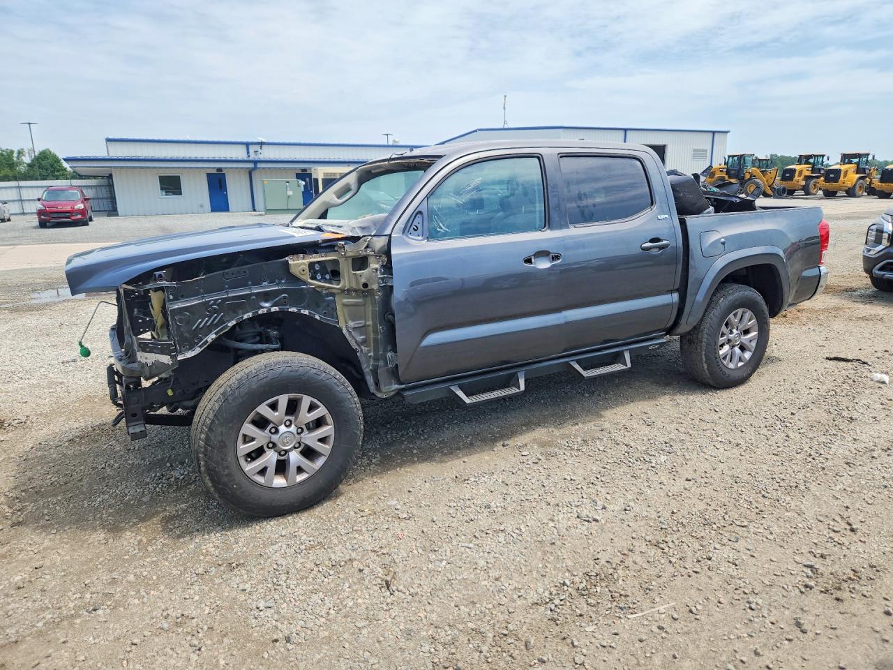 3TMAZ5CN6HM051025 · 2017 TOYOTA TACOMA