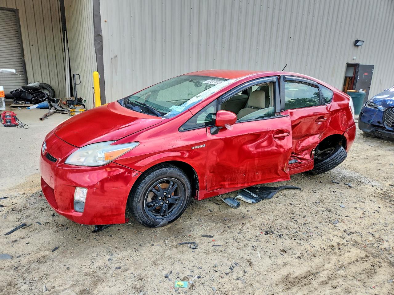 2011 TOYOTA PRIUS