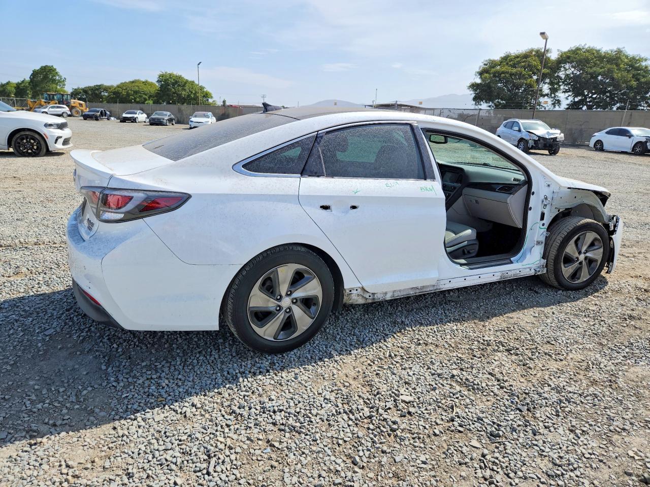 KMHE34L39HA071533 · 2017 HYUNDAI SONATA HYBRID · 3/13