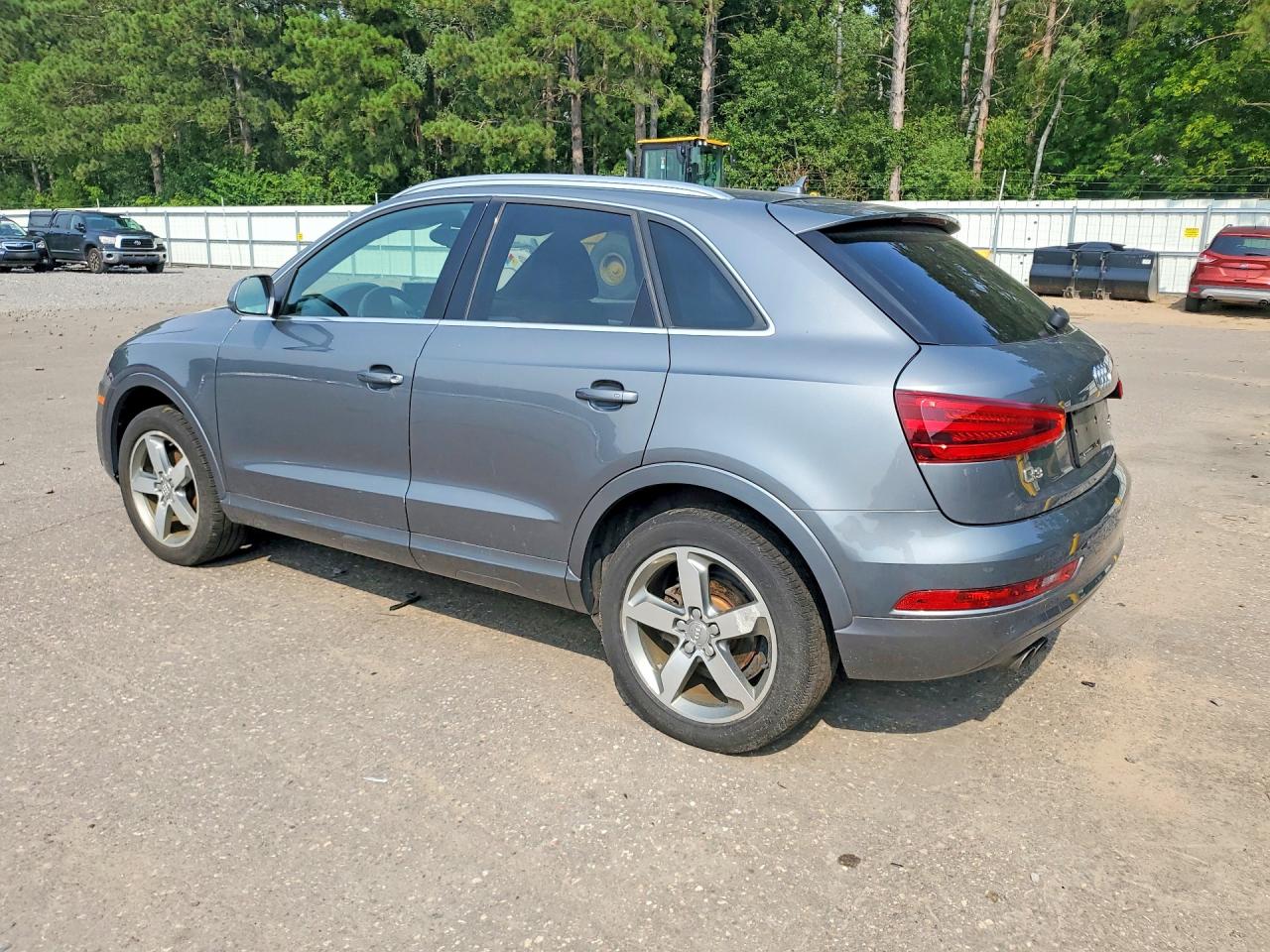 WA1EFCFS2FR010851 · 2015 AUDI Q3 · 2/13