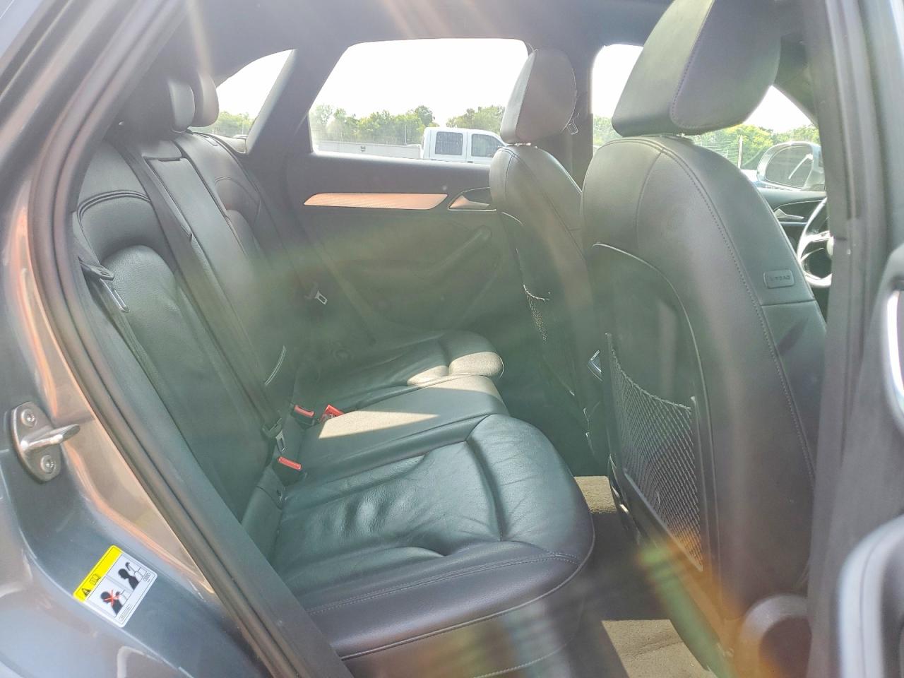 WA1EFCFS2FR010851 · 2015 AUDI Q3 · 11/13