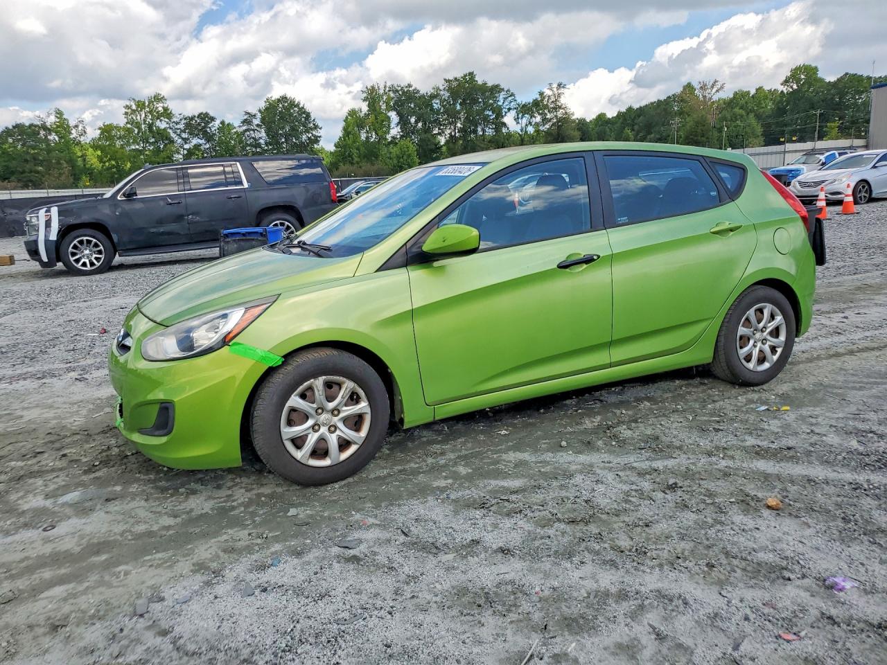 KMHCT5AE3DU080027 · 2013 HYUNDAI ACCENT