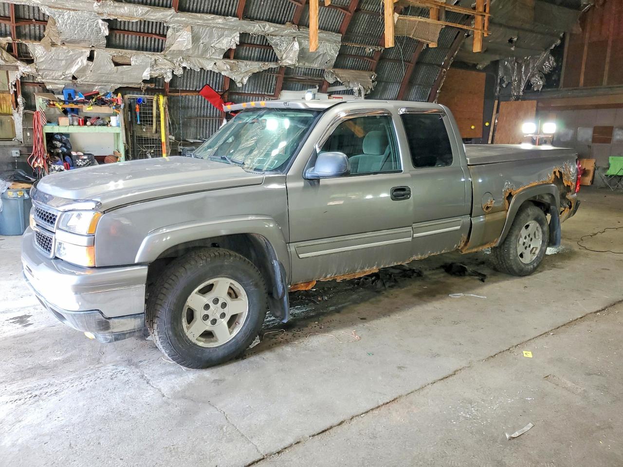 2GCEK19B361242014 · 2006 CHEVROLET SILVERADO