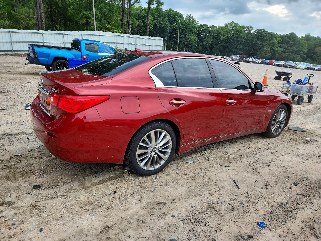 JN1EV7AR1GM344083 · 2016 INFINITI Q50 · 3/12