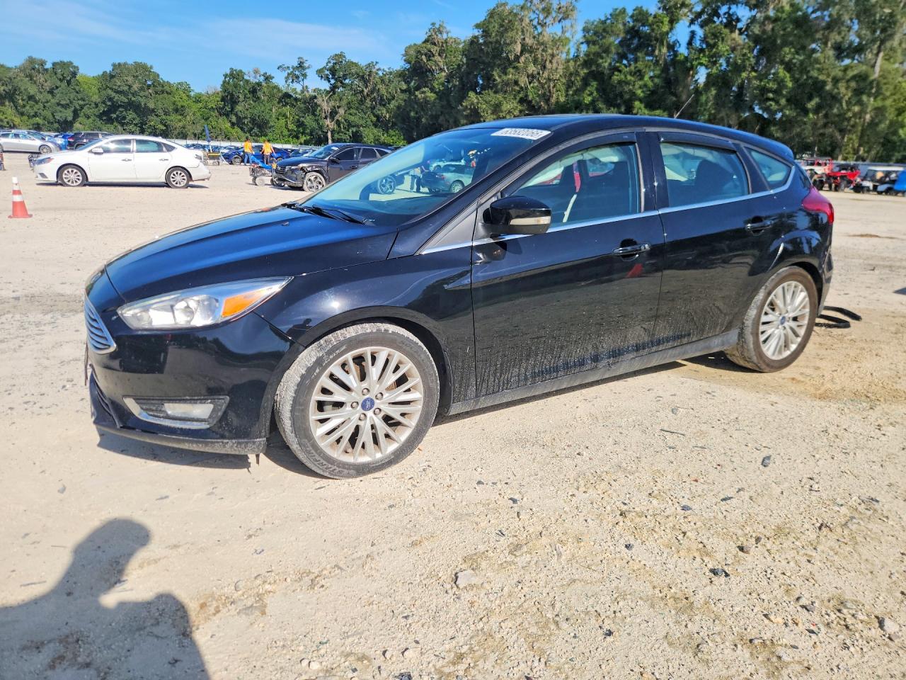 1FADP3N27JL320611 · 2018 FORD FOCUS