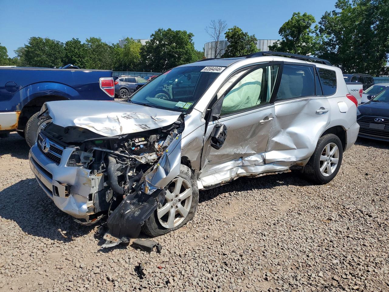 JTMZD31V686060185 · 2008 TOYOTA RAV4