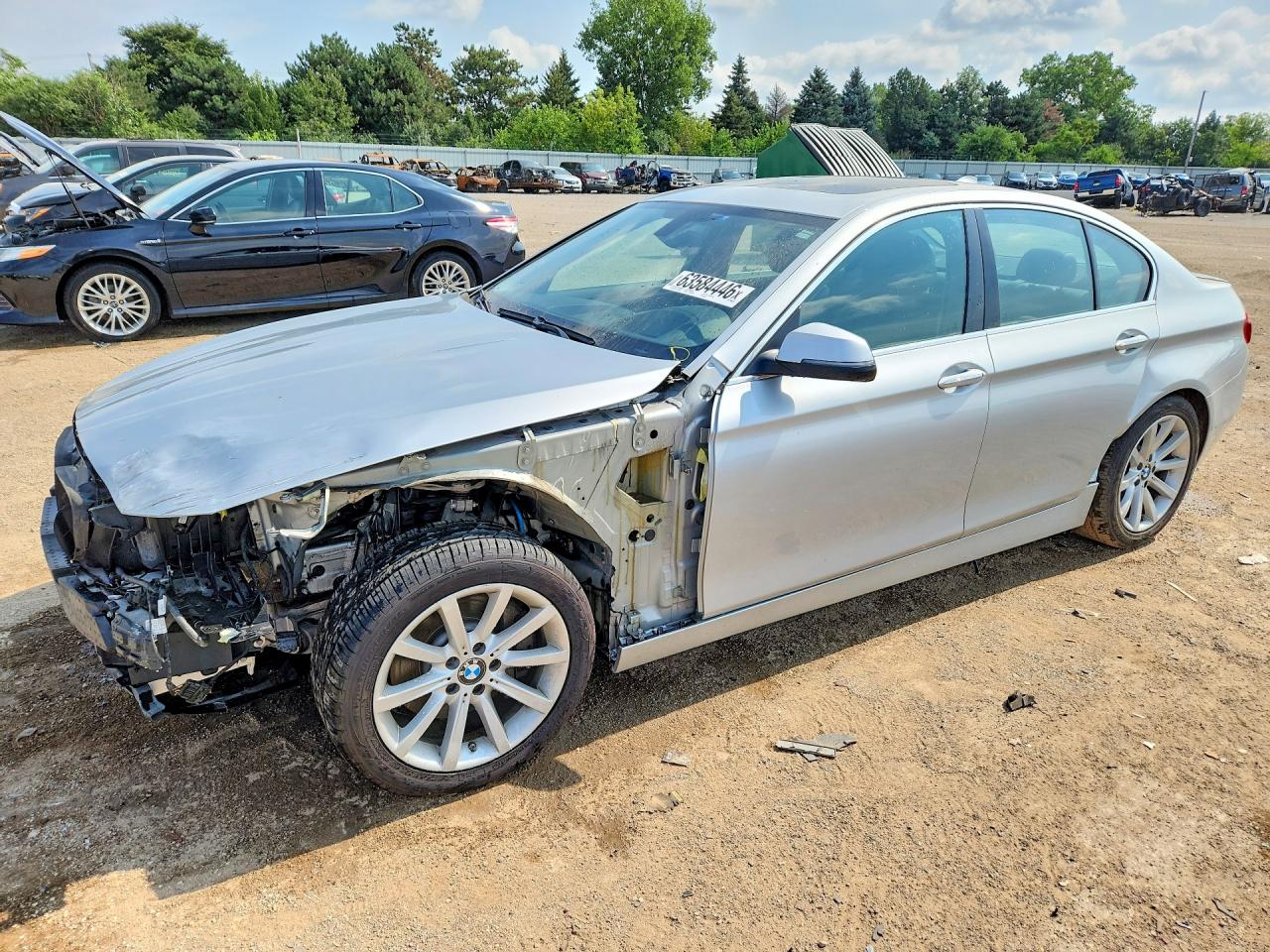 WBA5B3C51FD545423 · 2015 BMW 535