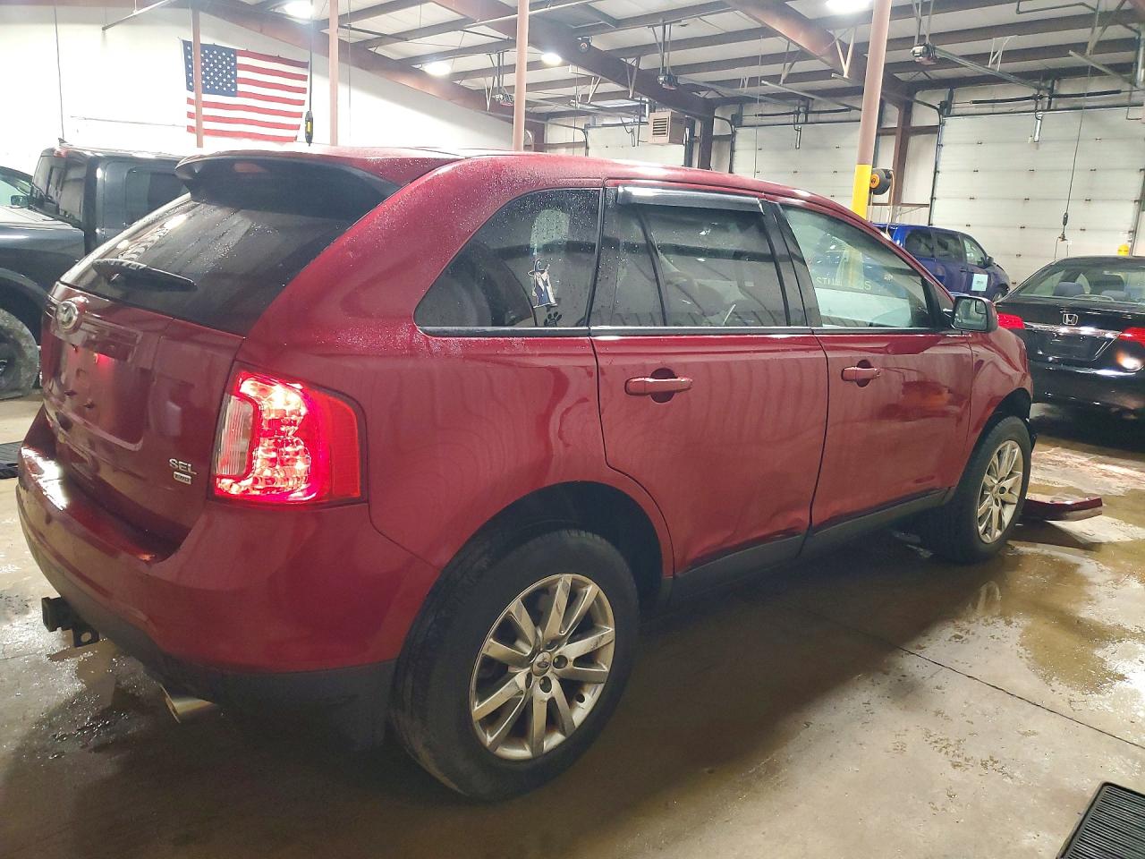 2FMDK4JC6EBA98383 · 2014 FORD EDGE · 3/13