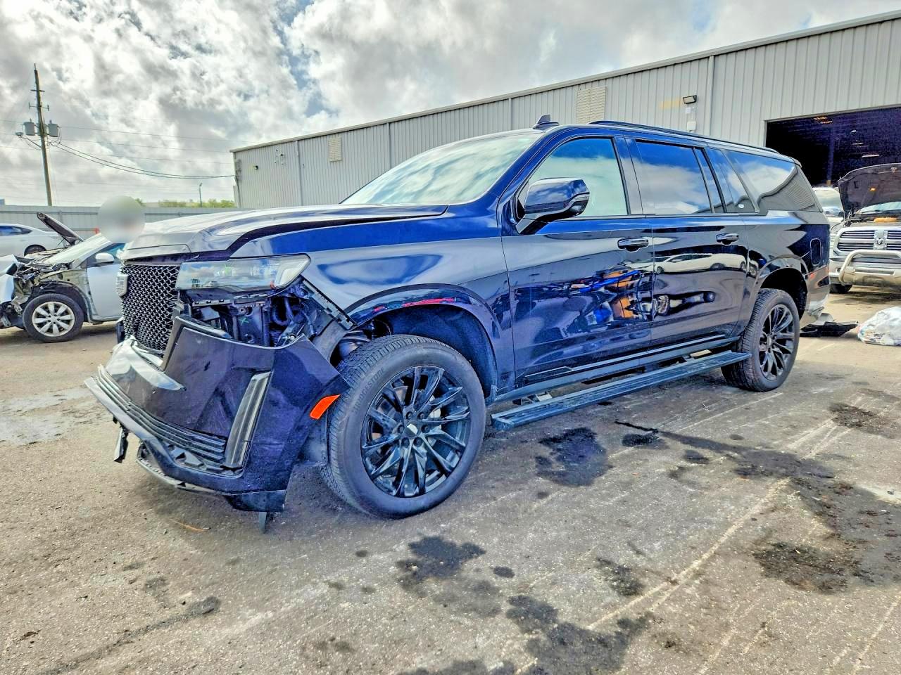 1GYS4RKL5MR226460 · 2021 CADILLAC ESCALADE