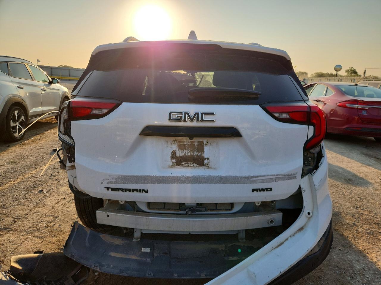 3GKALTEV8KL382225 · 2019 GMC TERRAIN · 6/12