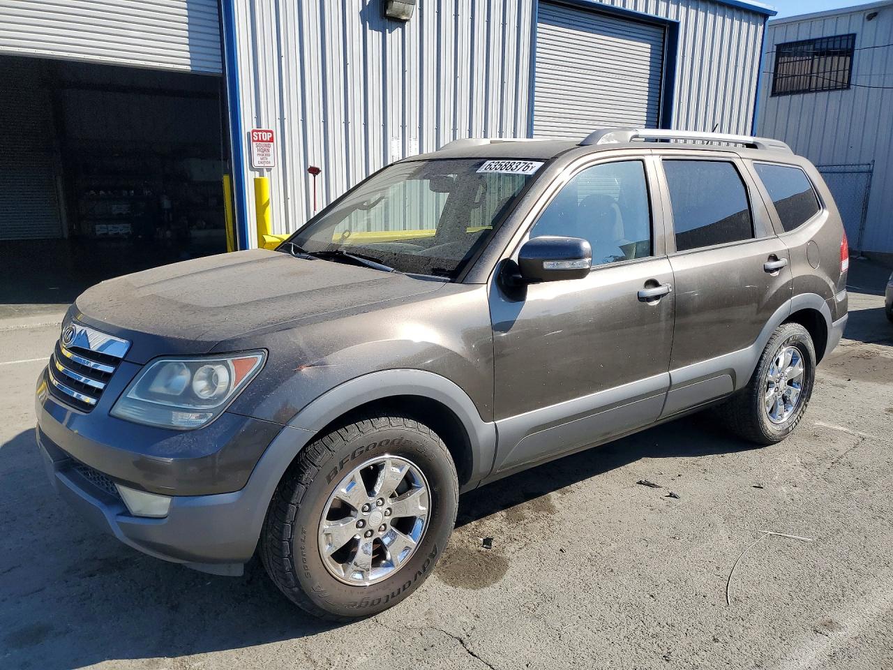 KNDJJ741095037708 · 2009 KIA BORREGO