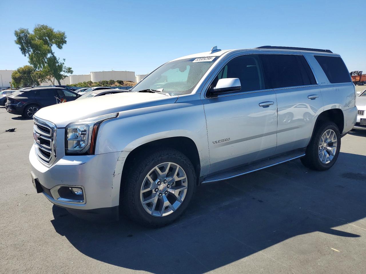 1GKS1AKC6HR335603 · 2017 GMC YUKON