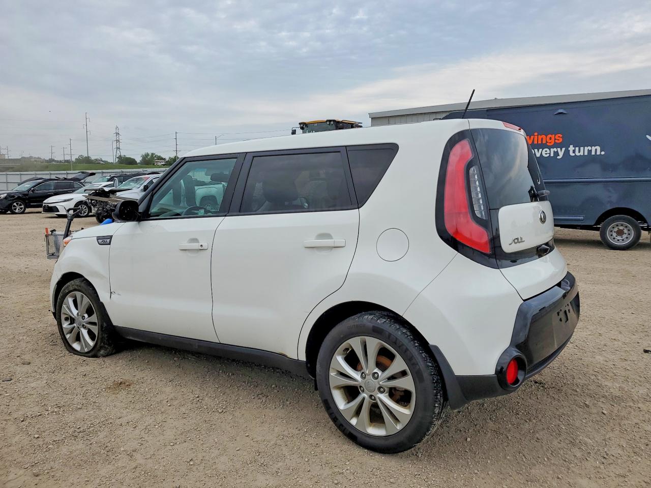 KNDJP3A52G7326640 · 2016 KIA SOUL · 2/13