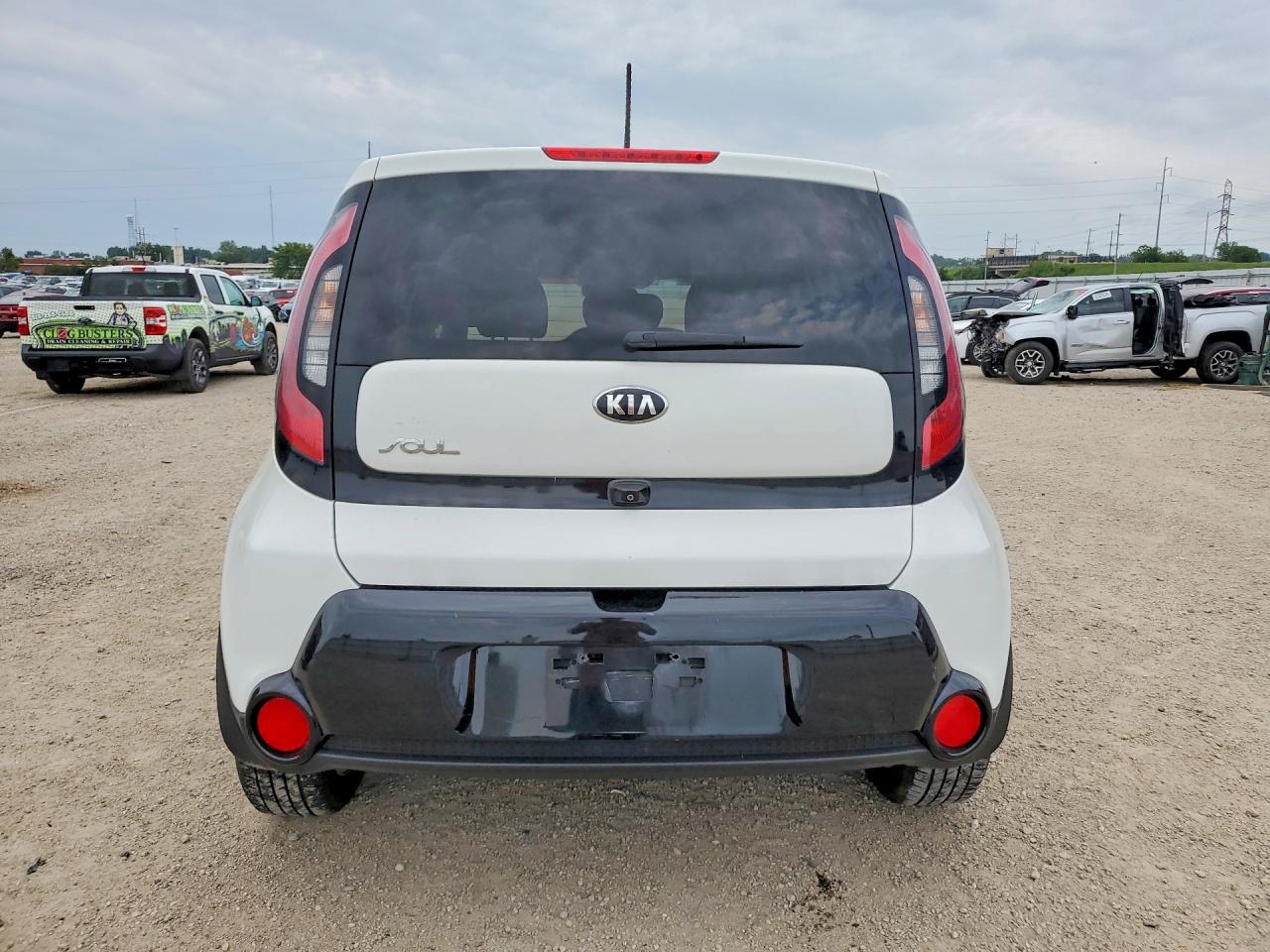 KNDJP3A52G7326640 · 2016 KIA SOUL · 6/13