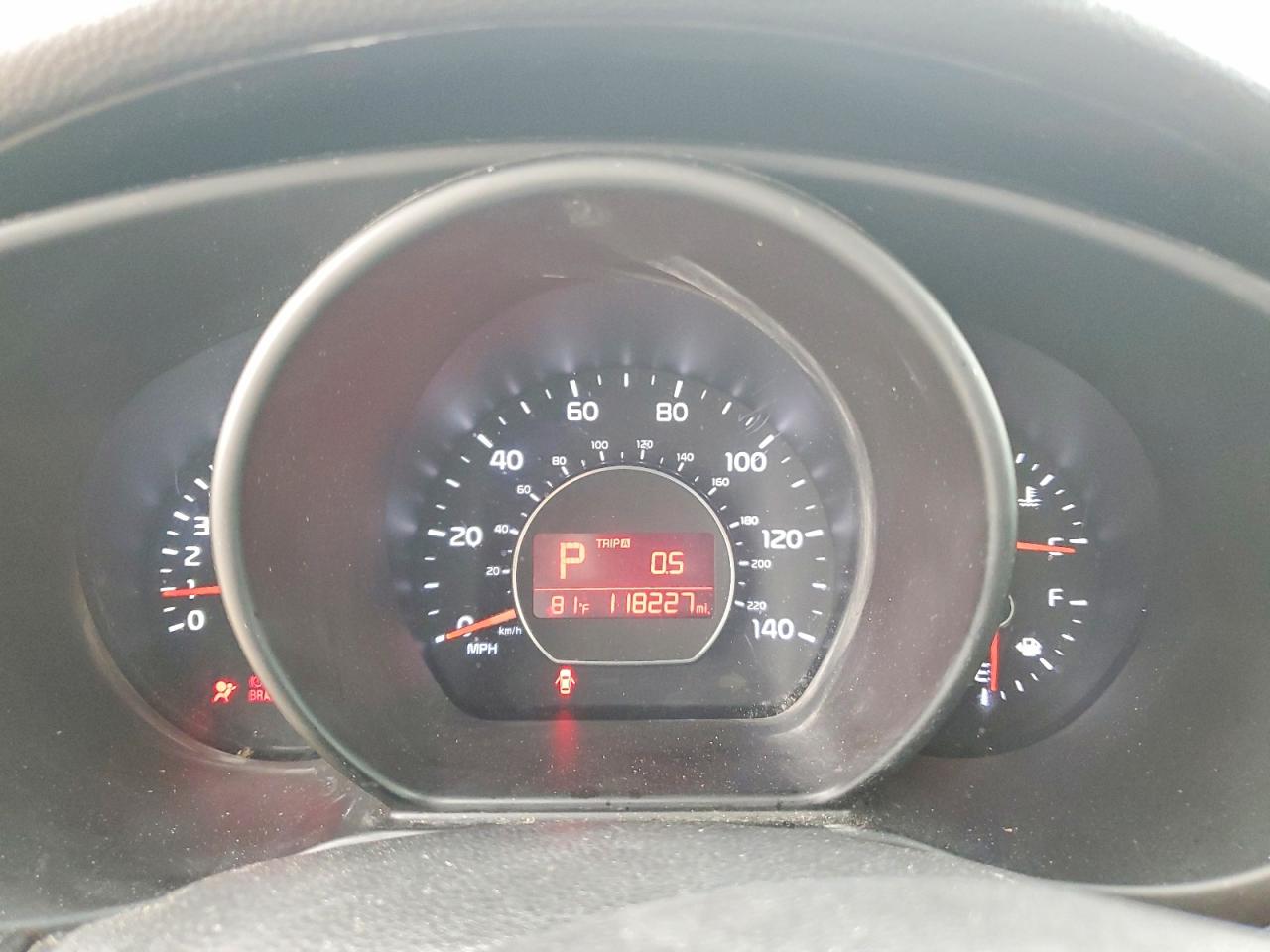 KNDJP3A52G7326640 · 2016 KIA SOUL · 9/13