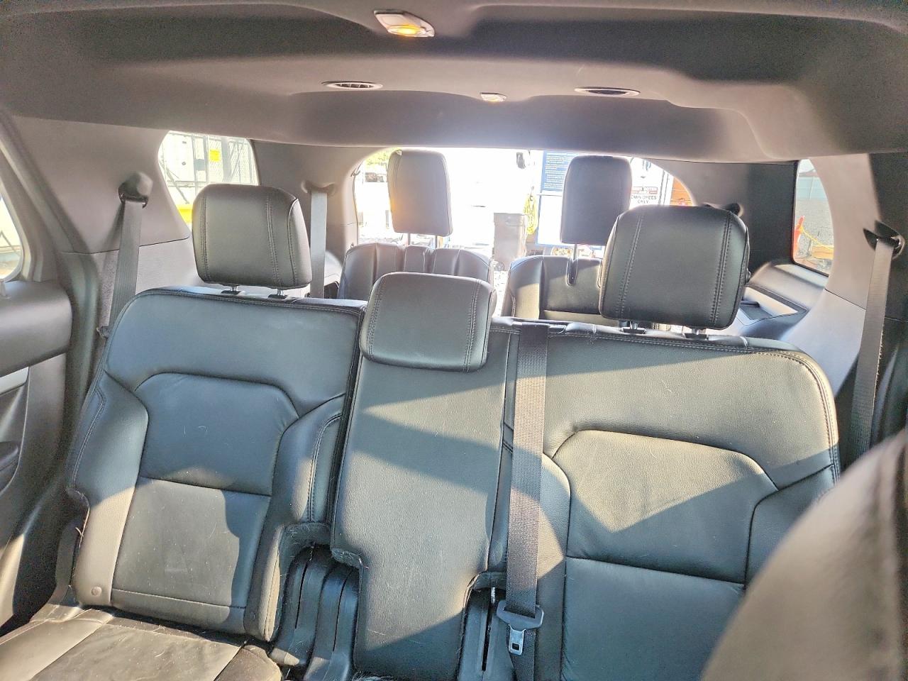 1FM5K8D81HGC53812 · 2017 FORD EXPLORER · 10/14