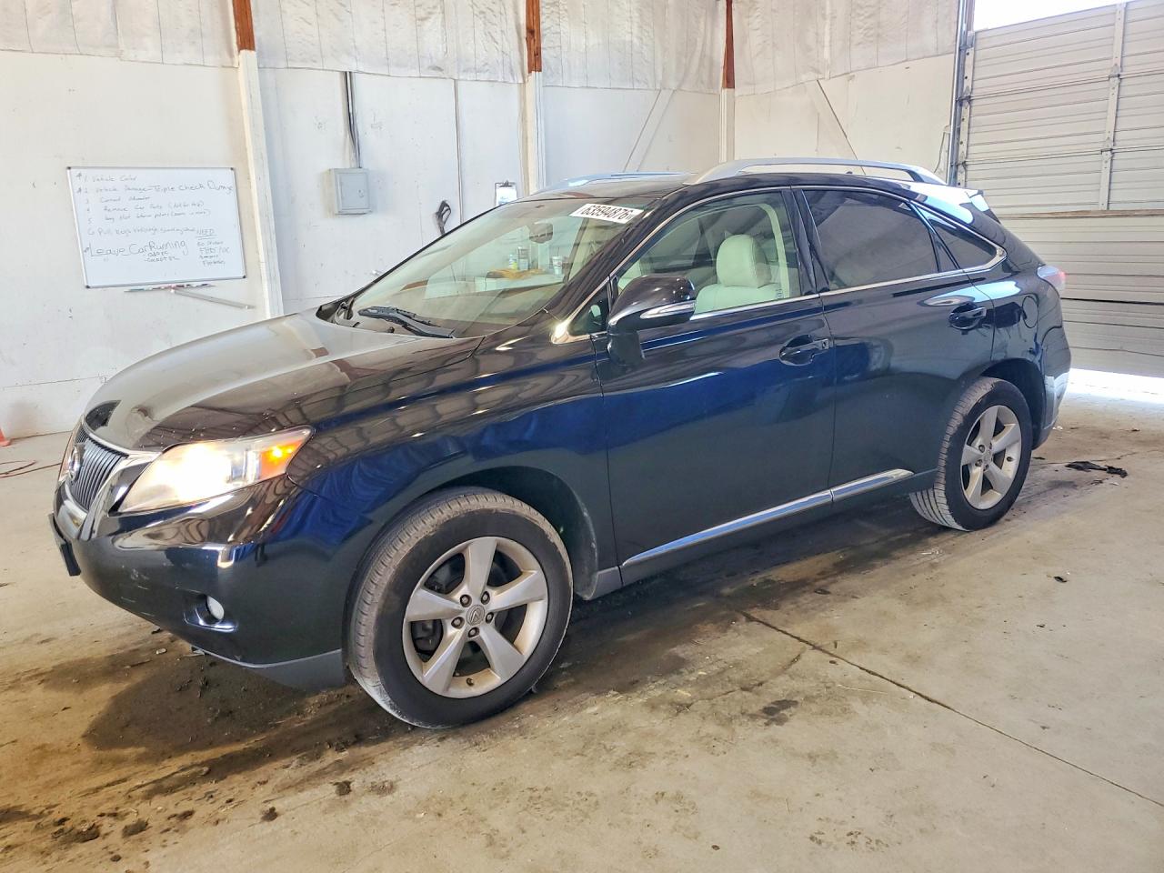 2T2BK1BA8AC061288 · 2010 LEXUS RX350