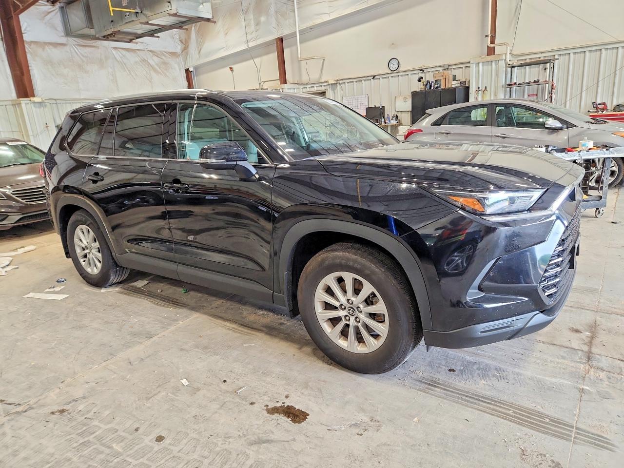 5TDAAAB55SS087667 · 2025 TOYOTA GRAND HIGHLANDER · 4/13