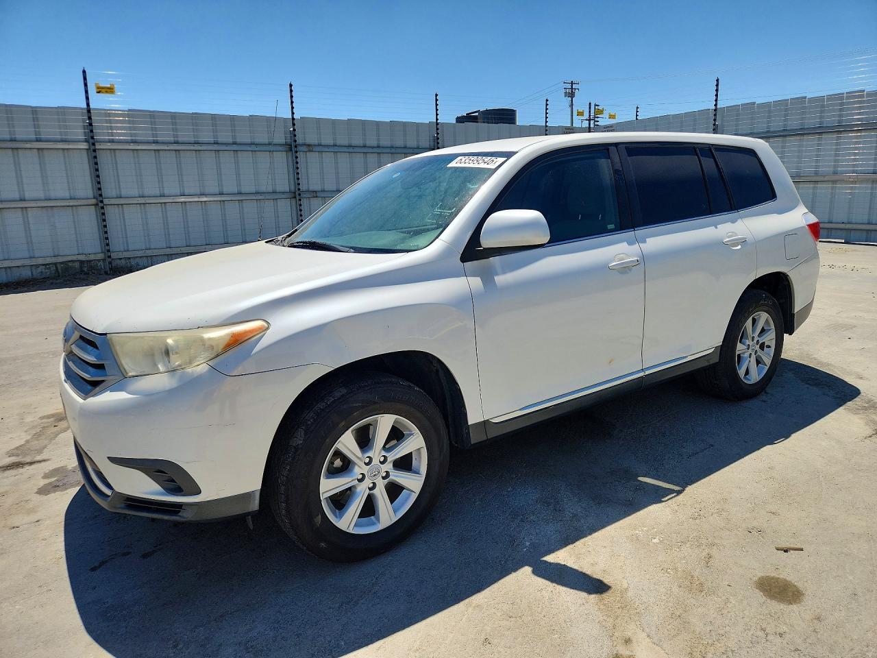 5TDZK3EH0BS034019 · 2011 TOYOTA HIGHLANDER