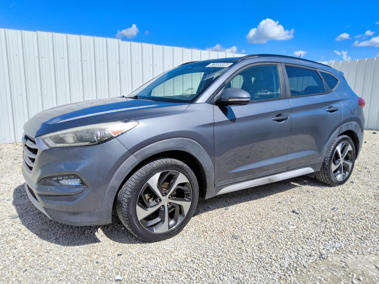 KM8J33A21HU559103 · 2017 HYUNDAI TUCSON