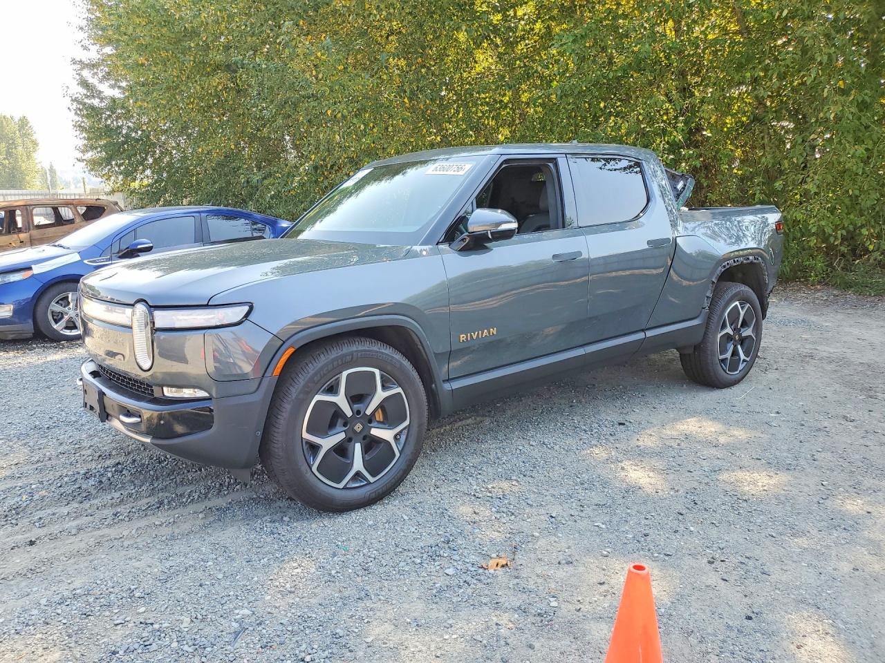7FCTGAAA9NN011282 · 2022 RIVIAN R1T