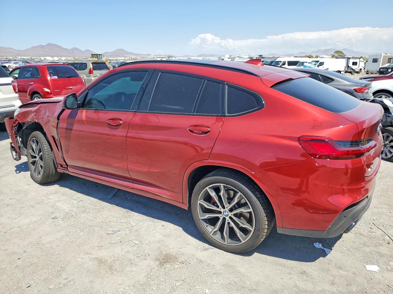 5UX2V5C03M9E83165 · 2021 BMW X4 · 2/12