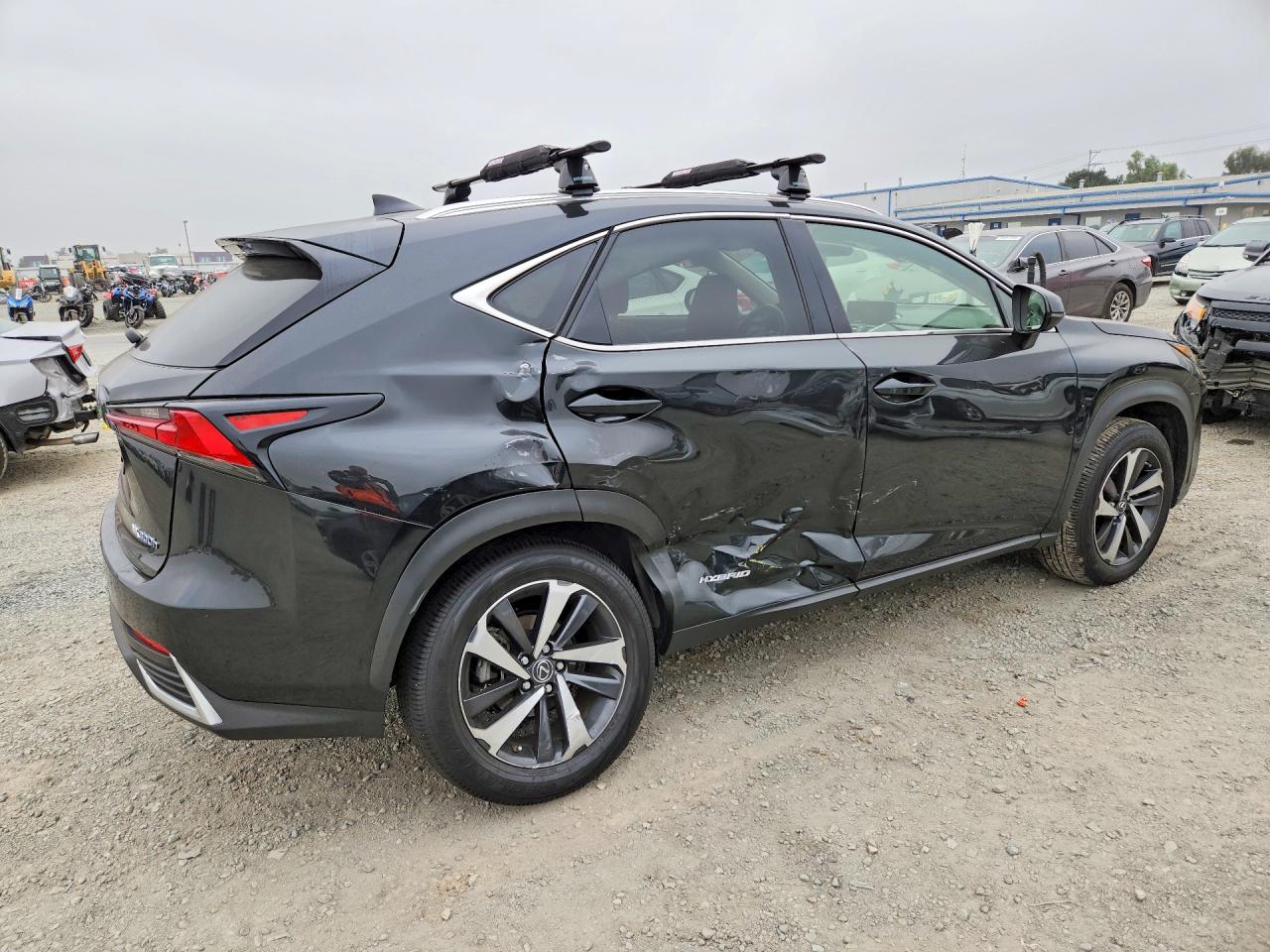 JTJGJRDZ0M2154918 · 2021 LEXUS NX 300H · 3/13