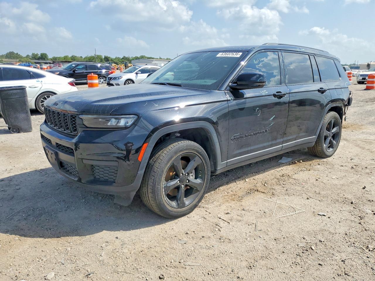 1C4RJKAG2P8825741 · 2023 JEEP GRAND CHEROKEE