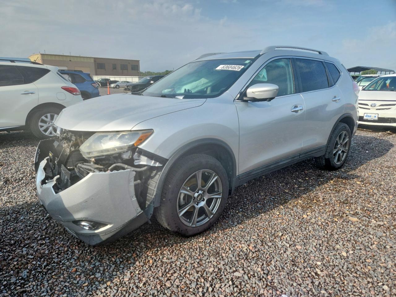 5N1AT2MV0EC864142 · 2014 NISSAN ROGUE