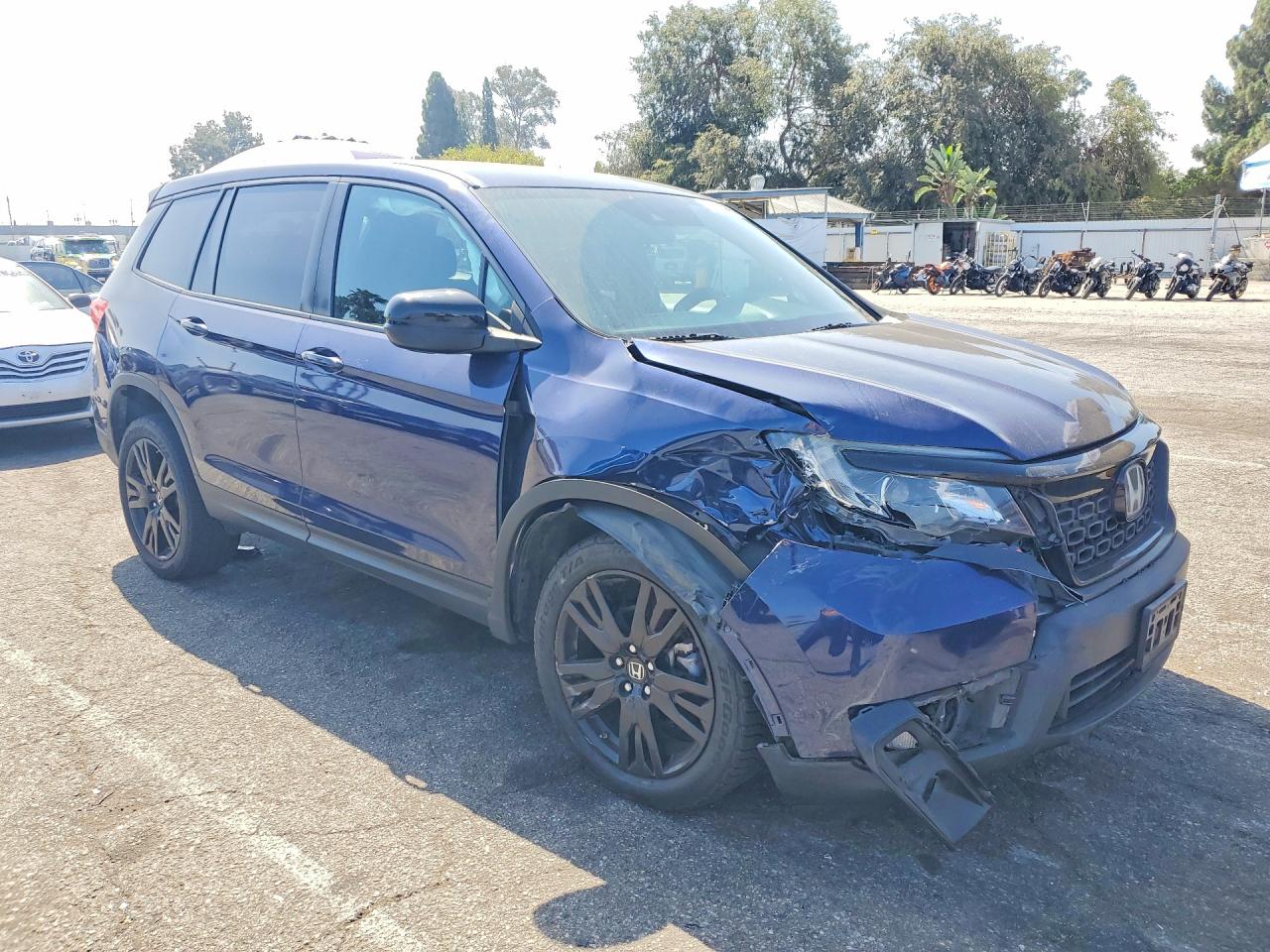 5FNYF8H26KB023664 · 2019 HONDA PASSPORT · 4/13