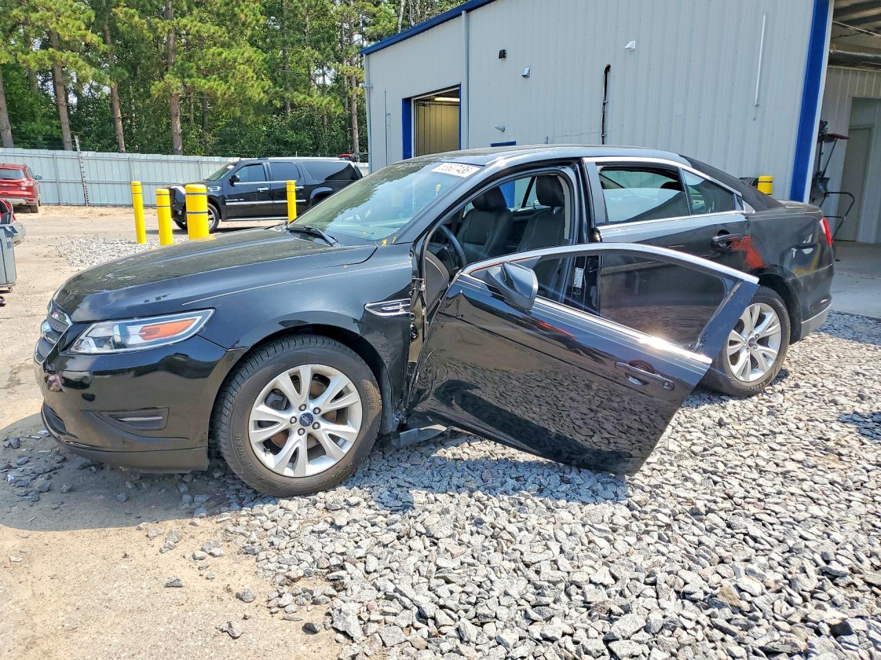 2011 FORD TAURUS