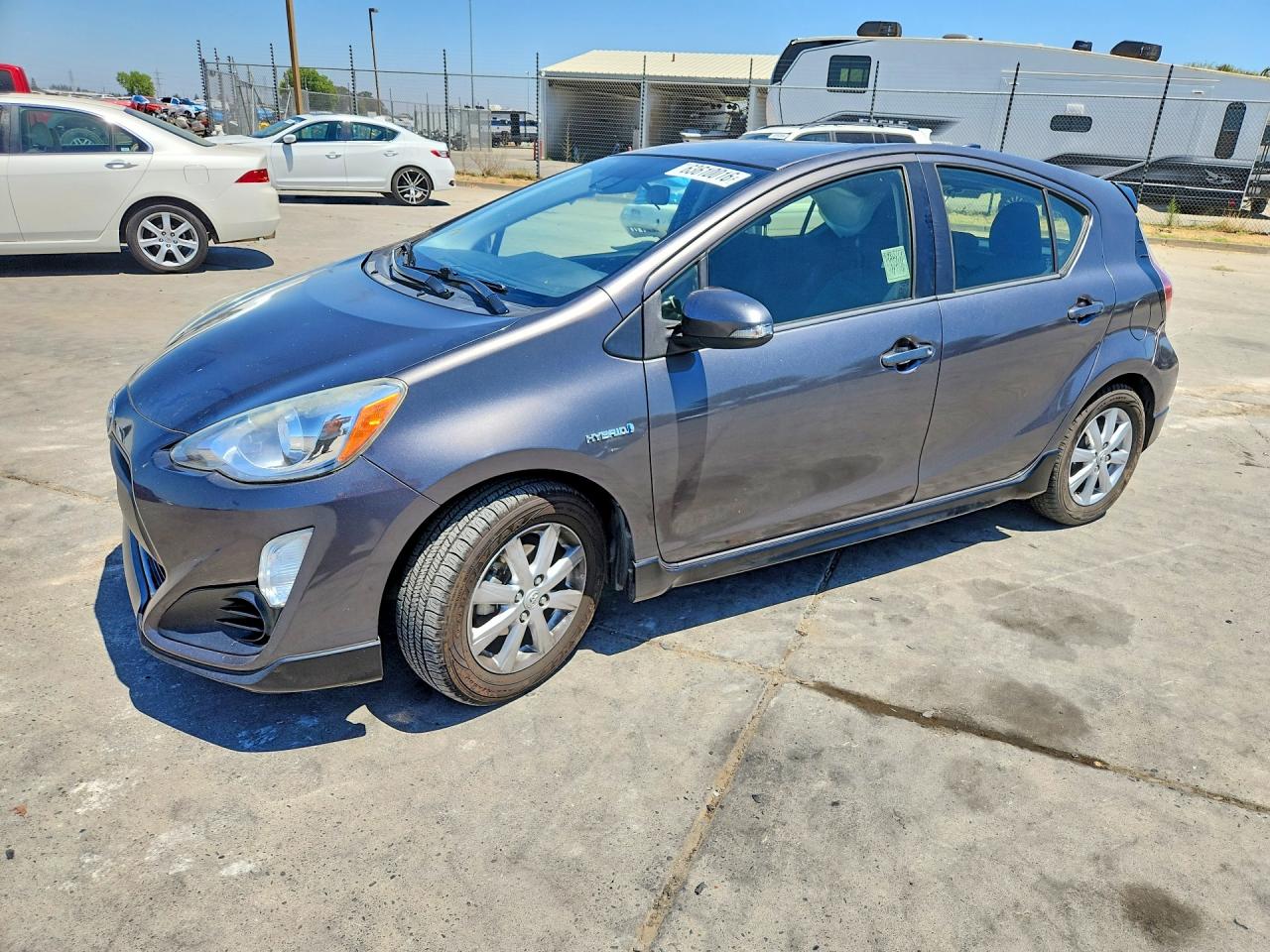 JTDKDTB35H1597822 · 2017 TOYOTA PRIUS C