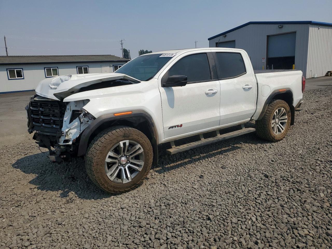2024 GMC CANYON