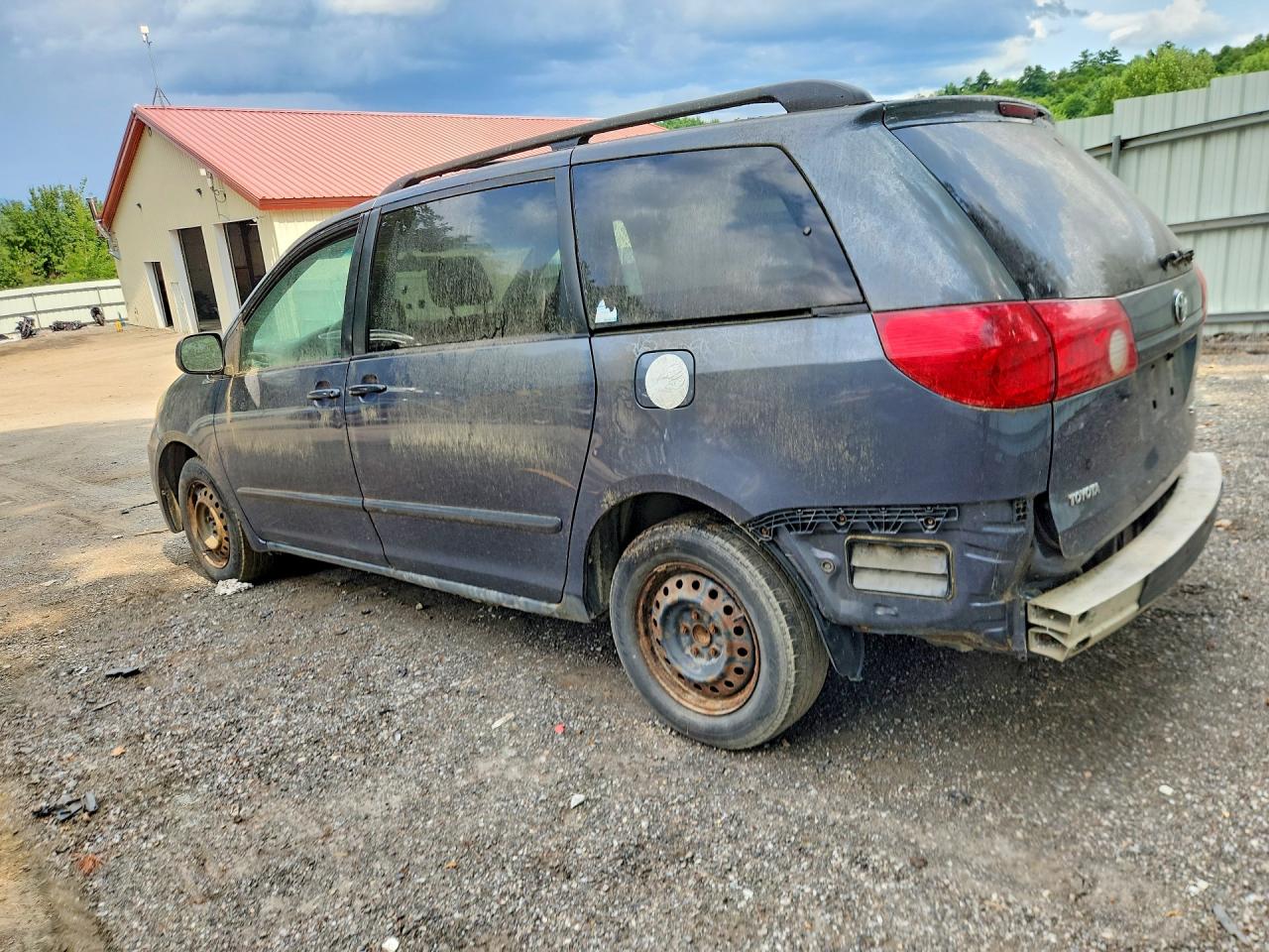 5TDZA23C96S429925 · 2006 TOYOTA SIENNA · 2/13