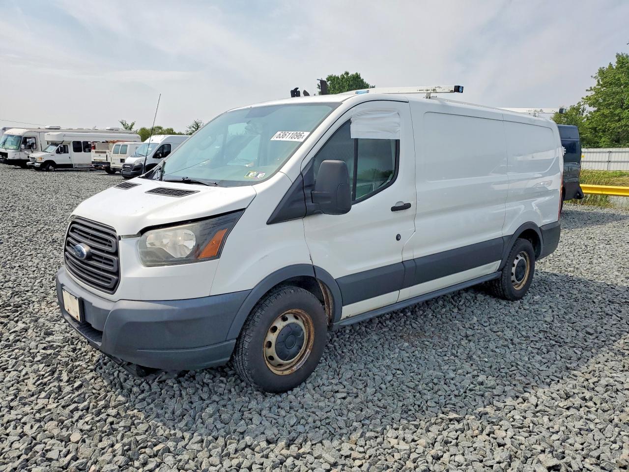 1FTNE1YM1FKA78840 · 2015 FORD TRANSIT