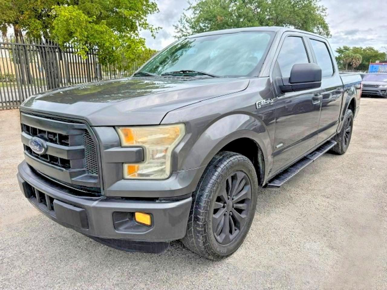 1FTEW1CP9GKF90720 · 2016 FORD F150