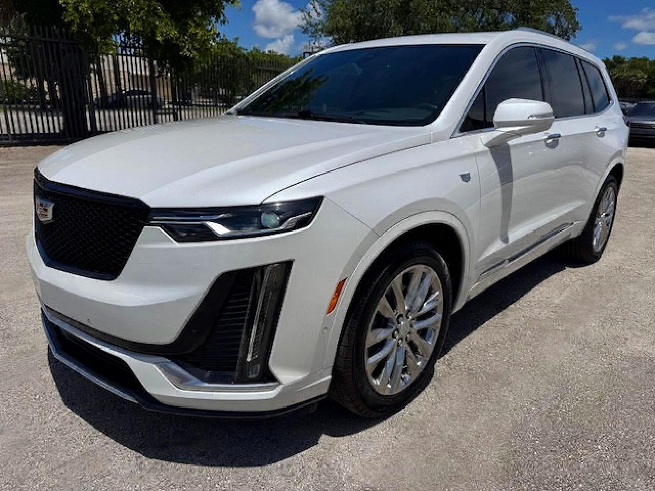 1GYKPCRS4MZ181724 · 2021 CADILLAC XT6